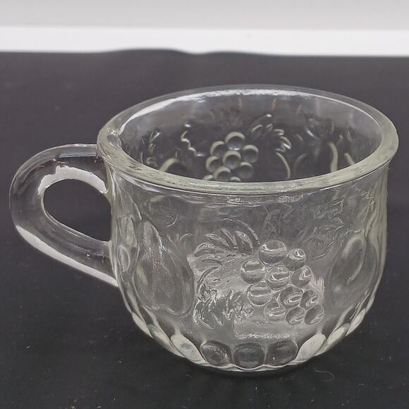 Set of 4 Grape Harvest Pattern Punch Bowl Tea Coffee Cups Glass w/ Hooks - Picture 1 of 8